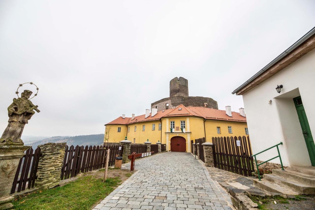 Penzion Hradu Svojanov Hotel Svojanov  Exterior foto